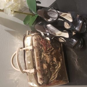 ❣️💫MARK DOWN💫❣️Michael Kors 6.5 black heel shoes